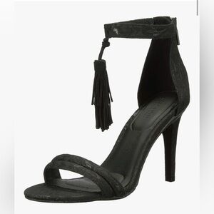 Kenneth Cole Reaction Smash Light Black Stilettos w/Ankle Strap Tassel NWOB 7.5M